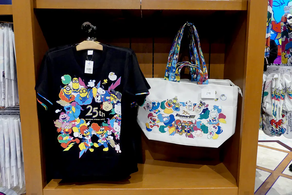パーク25周年を記念した限定グッズ Tシャツ、トートバッグ