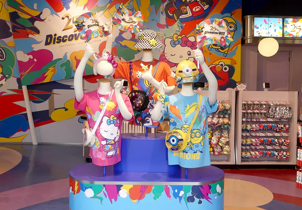 パーク25周年を記念した限定グッズ パレードフラッグ、ブレスレット、キャップ、カチューシャ、バケットハット、Tシャツ②