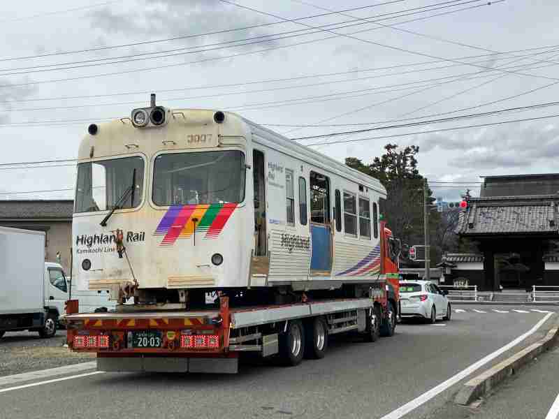 3000形 モハ3007号車・クハ3008号車（過去の廃車解体作業時） ⓒアルピコ交通株式会社