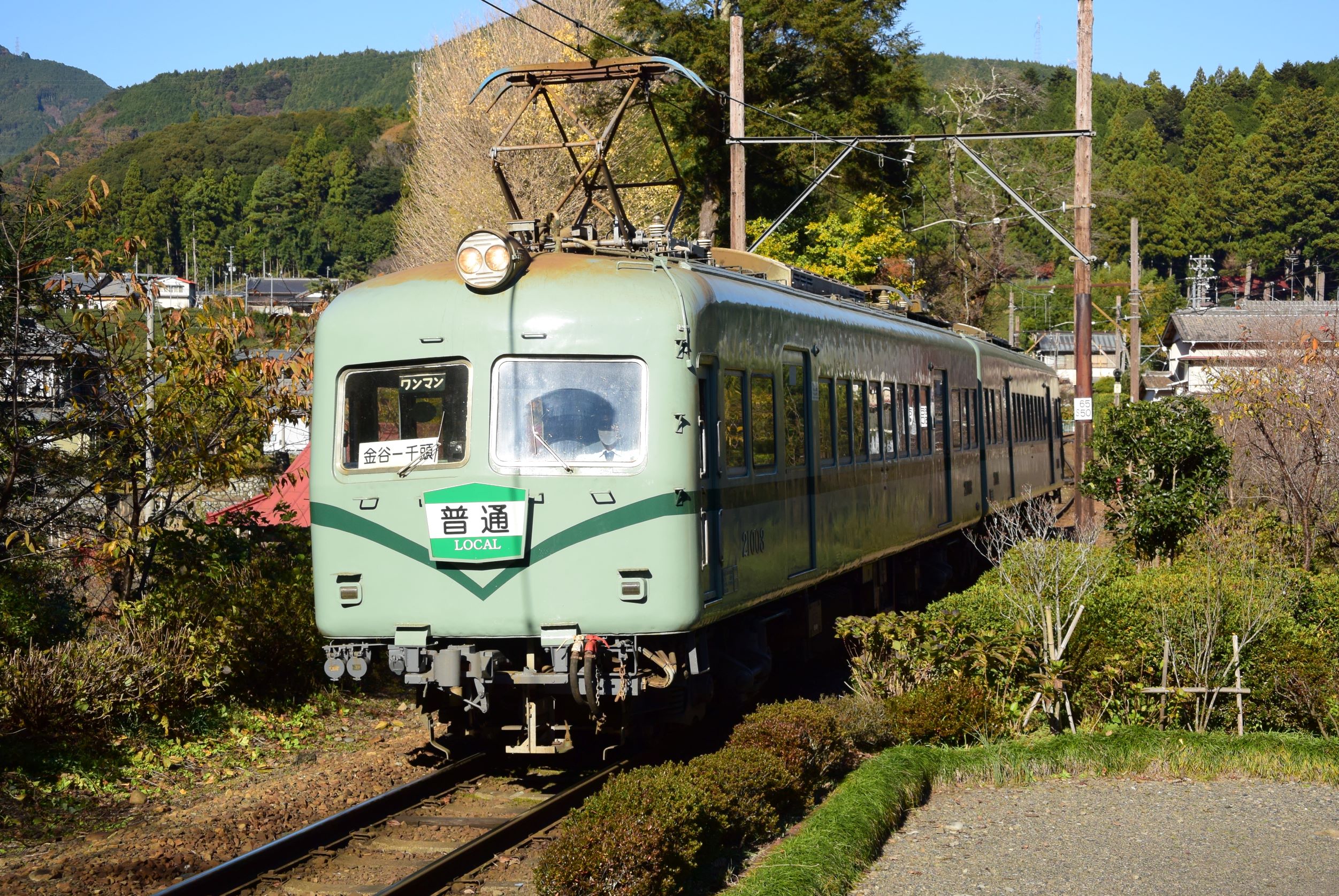 普通列車（旧南海電鉄車両）　ⓒ大井川鐵道株式会社