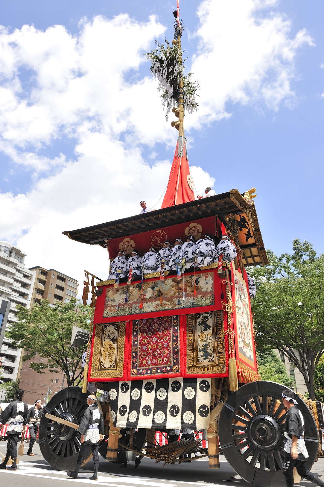 満室／受付終了＞祇園祭 2024 山鉾巡行 前祭または後祭 有料観覧席付き ホテル前泊宿泊プラン｜ローソントラベル