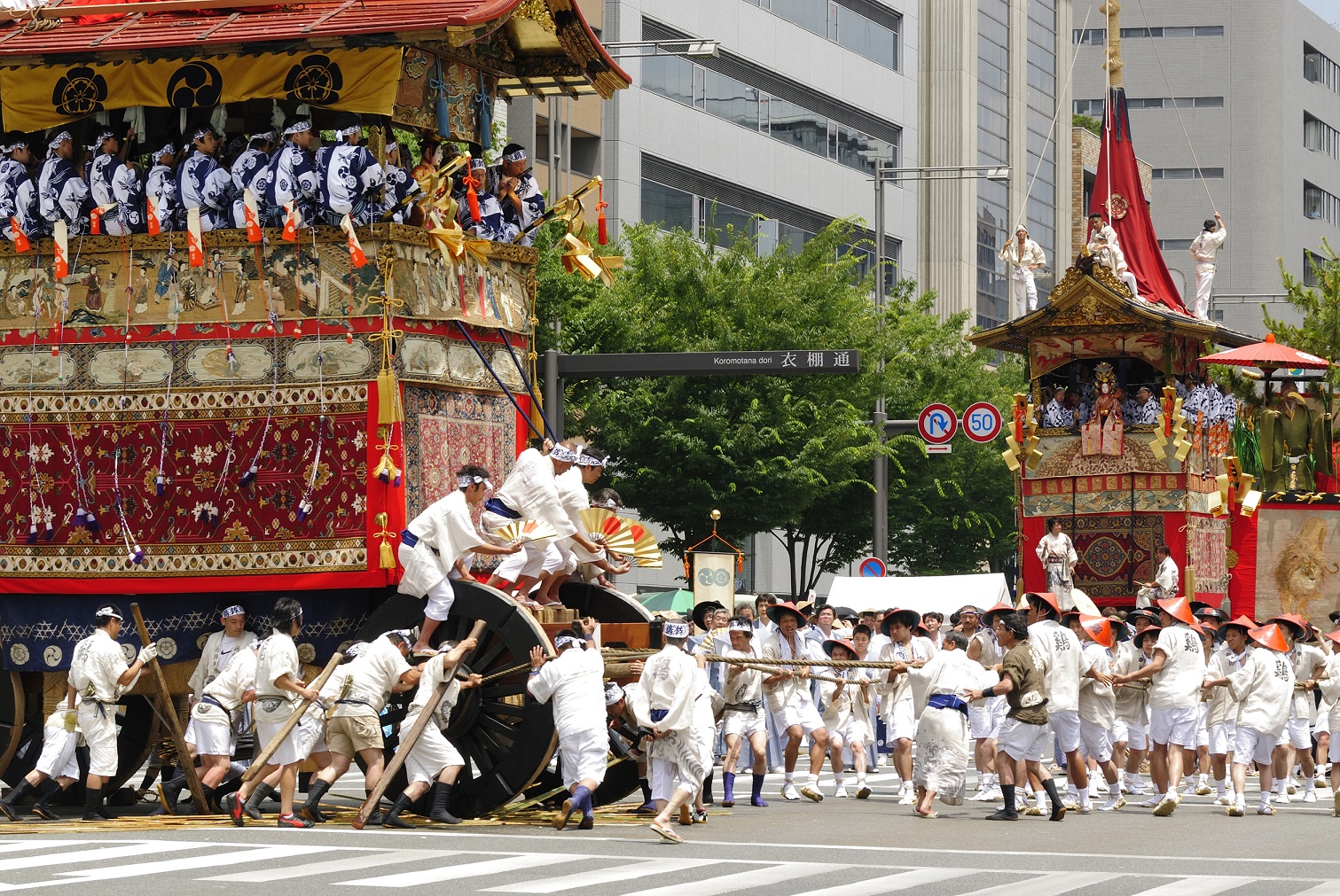 祇園祭2023前祭巡行　観覧席