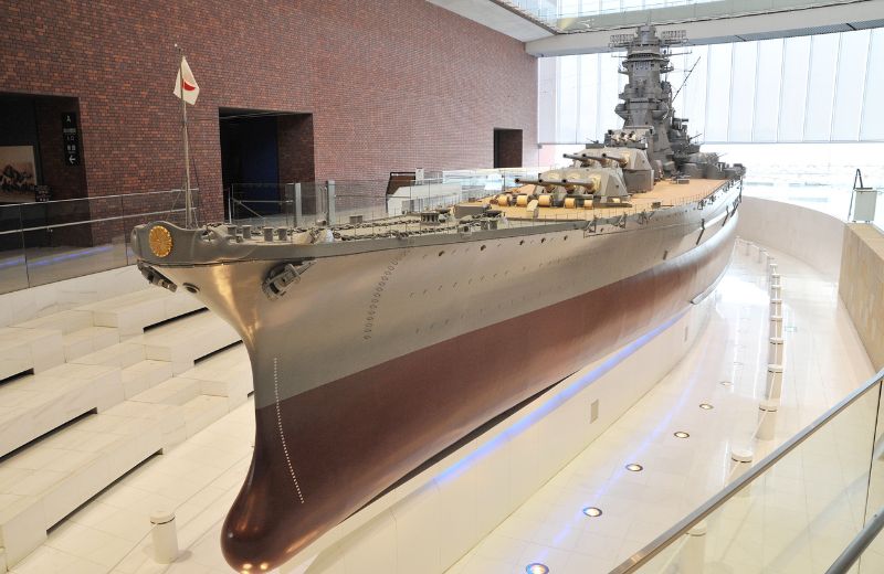 大和ミュージアムの10分の１戦艦「大和」模型